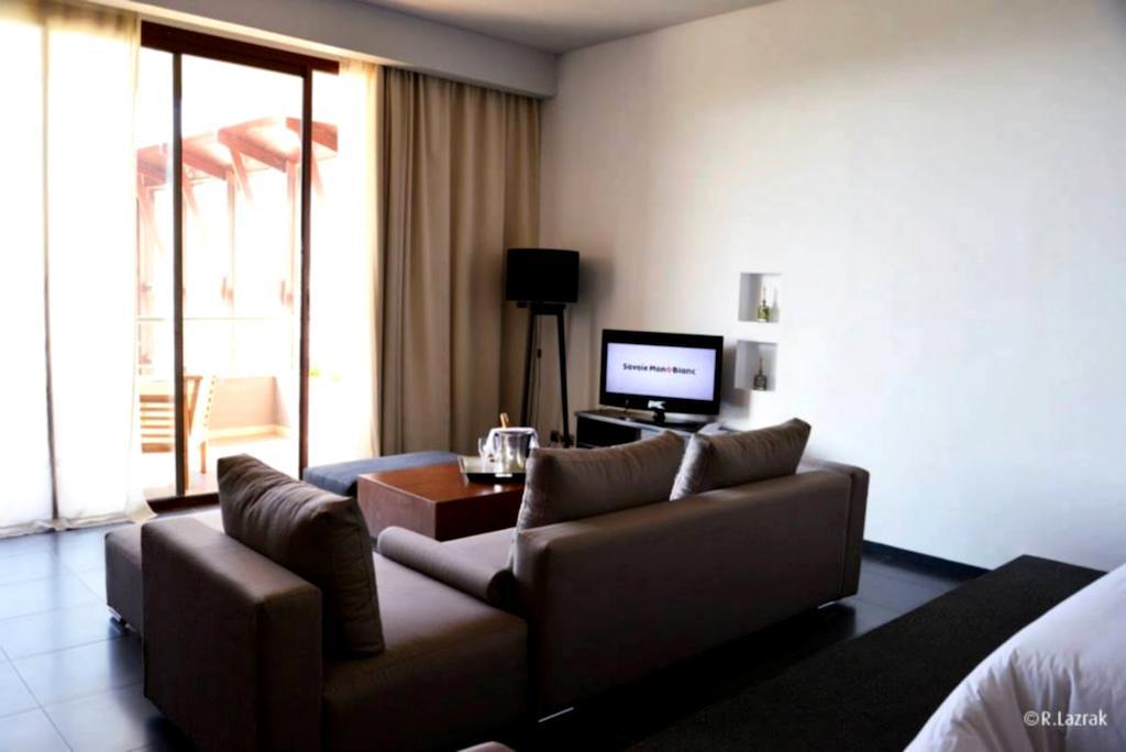 Hotel Des Arts Resort & Spa Tamarist Buitenkant foto