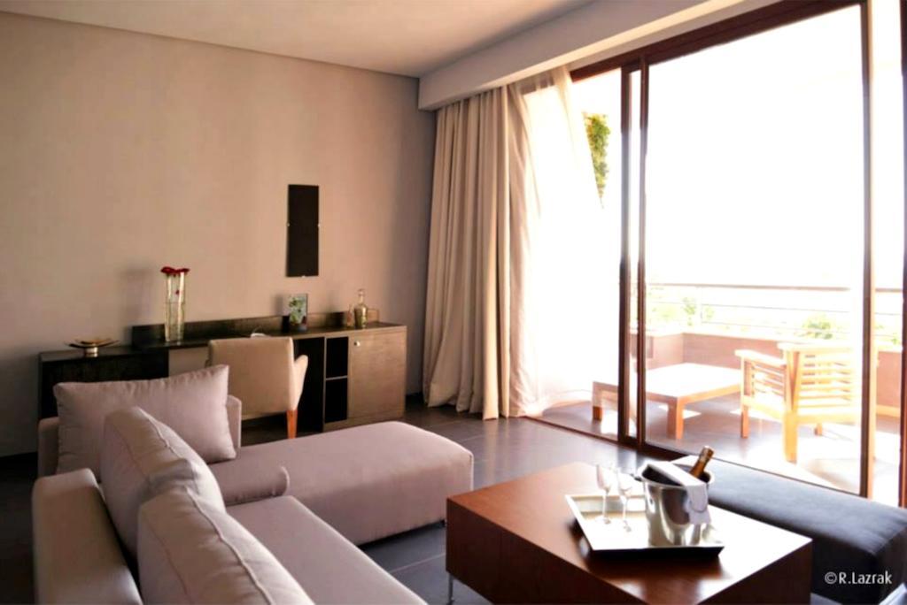 Hotel Des Arts Resort & Spa Tamarist Buitenkant foto